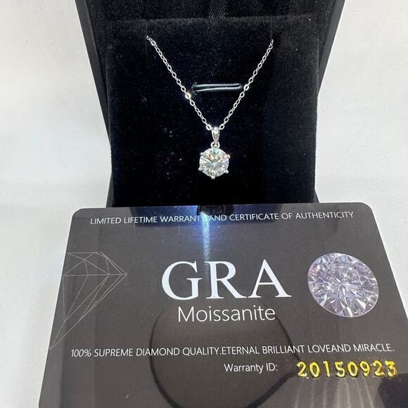 Moissanite Diamond Necklace 3 Ct Pendant Chain 18K S925 Round Cut Jewelry. - Picture 3 of 5
